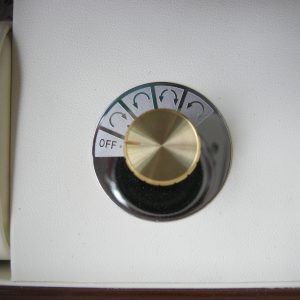 hộp lắc lên cót đồng hồ